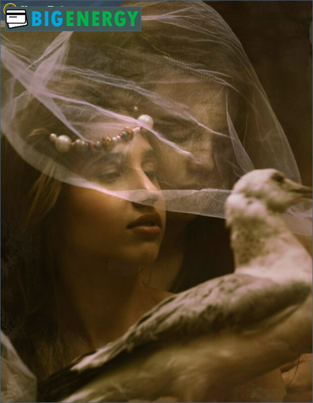 Хлопець дівчина і голуб